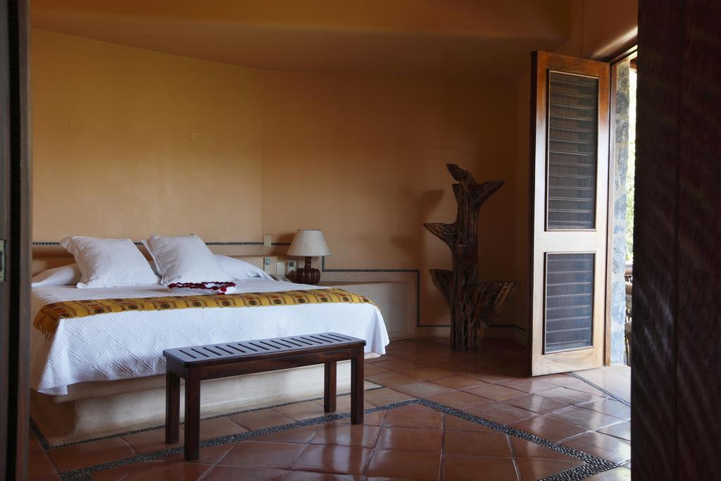 Hotel Casa Don Francisco Ixtapa  Εξωτερικό φωτογραφία