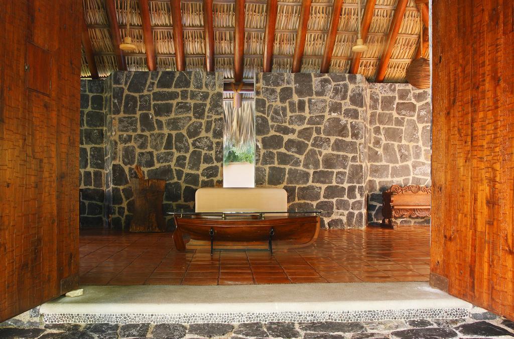 Hotel Casa Don Francisco Ixtapa  Εξωτερικό φωτογραφία